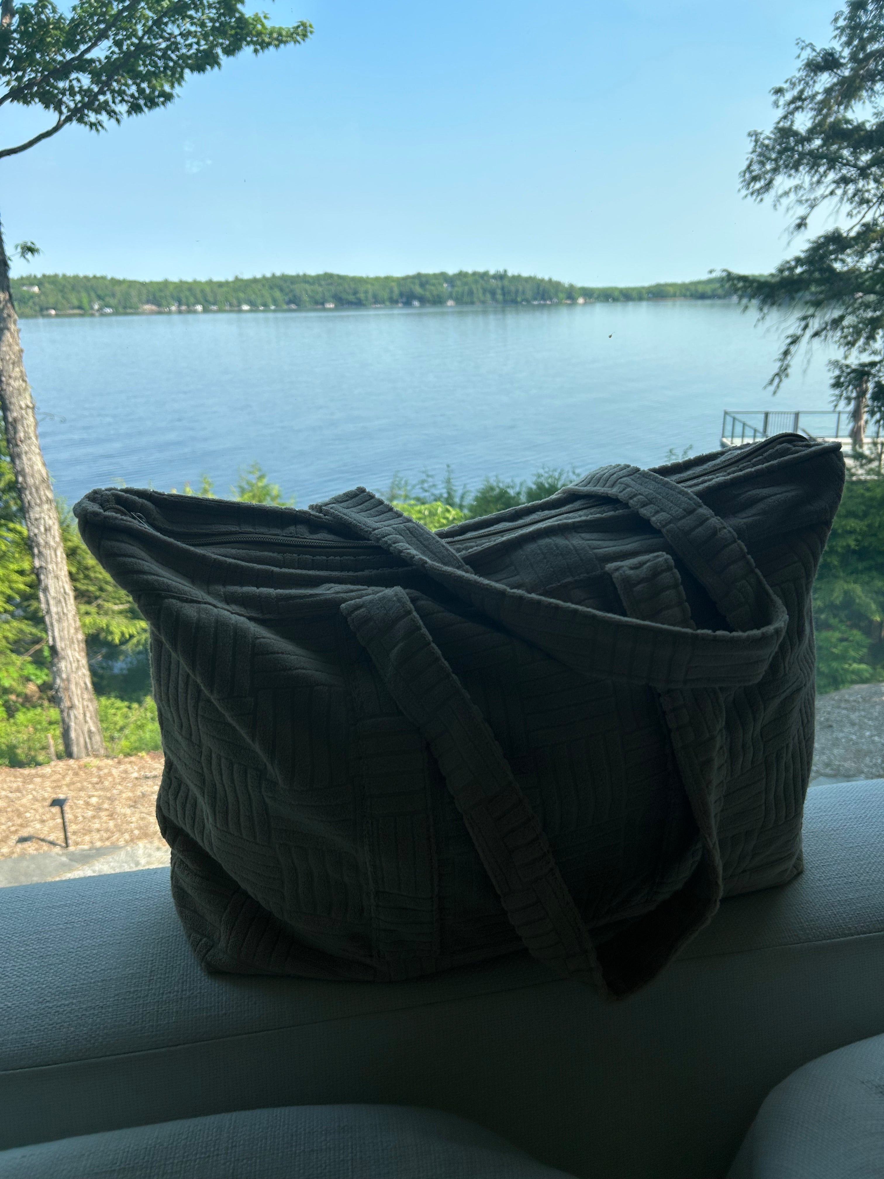 Terry Cloth Tote in Navy